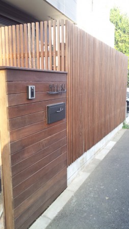 門扉　目隠しフェンスデッキ